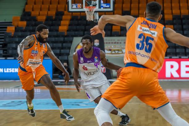 其扎实的技 其扎实的技